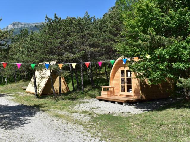 Camping La Chabannerie Hotel Saint-Martin-de-Clelles ภายนอก รูปภาพ