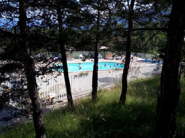 Camping La Chabannerie Hotel Saint-Martin-de-Clelles ภายนอก รูปภาพ