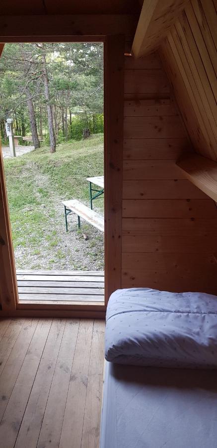 Camping La Chabannerie Hotel Saint-Martin-de-Clelles ภายนอก รูปภาพ